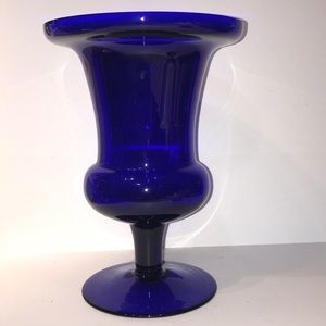 Cobalt blue  vase urn 9” tall 6.5” wide beautiful condition mid century modern